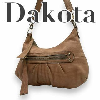 ダコタ(Dakota)の良品　Dakota ダコタ　s22 ショルダーバッグ　レザー　斜め掛け　ベージュ(ショルダーバッグ)