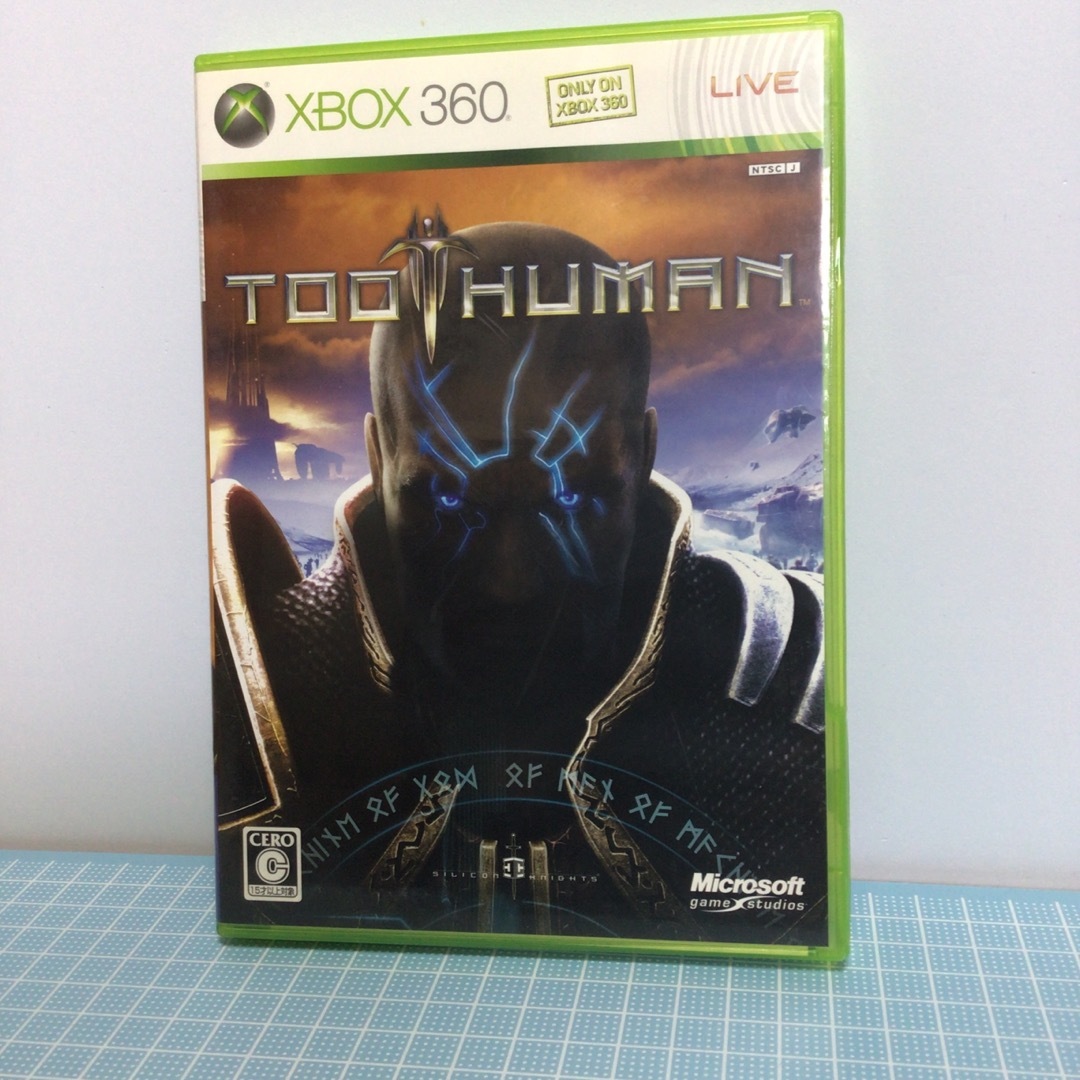 Xbox360(エックスボックス360)のXbox360   Too Human（トゥー ヒューマン） エンタメ/ホビーのゲームソフト/ゲーム機本体(家庭用ゲームソフト)の商品写真