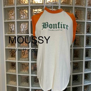 moussy - マウジー　MOUSSY Tシャツ