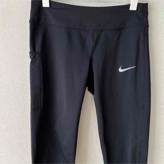 ナイキ(NIKE)のナイキ　レギンス　7部丈　M(レギンス/スパッツ)