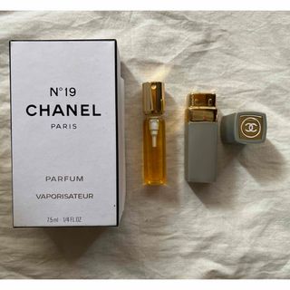 シャネル(CHANEL)のCHANEL N°19 アドマイザー(香水(女性用))