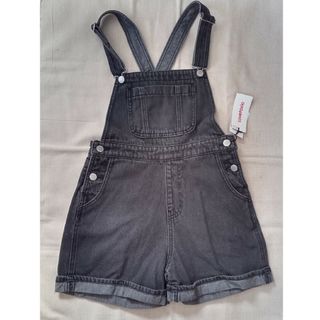 ラブトキシック(lovetoxic)の【タグ付き・未使用】子ども服　ショートサロペット　Lovetoxic　140(パンツ/スパッツ)