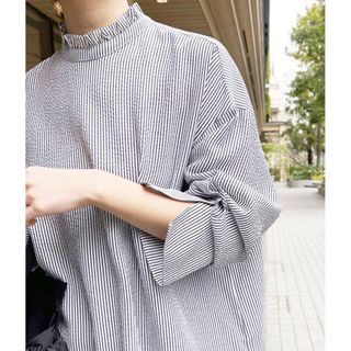 スピックアンドスパン(Spick & Span)のSpick and Span フリルカラーストライプシャツ(シャツ/ブラウス(長袖/七分))