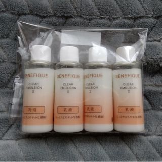 ベネフィーク(BENEFIQUE)の【みき様専用】ベネフィーク クリアエマルジョンII 18mL×4本(乳液/ミルク)