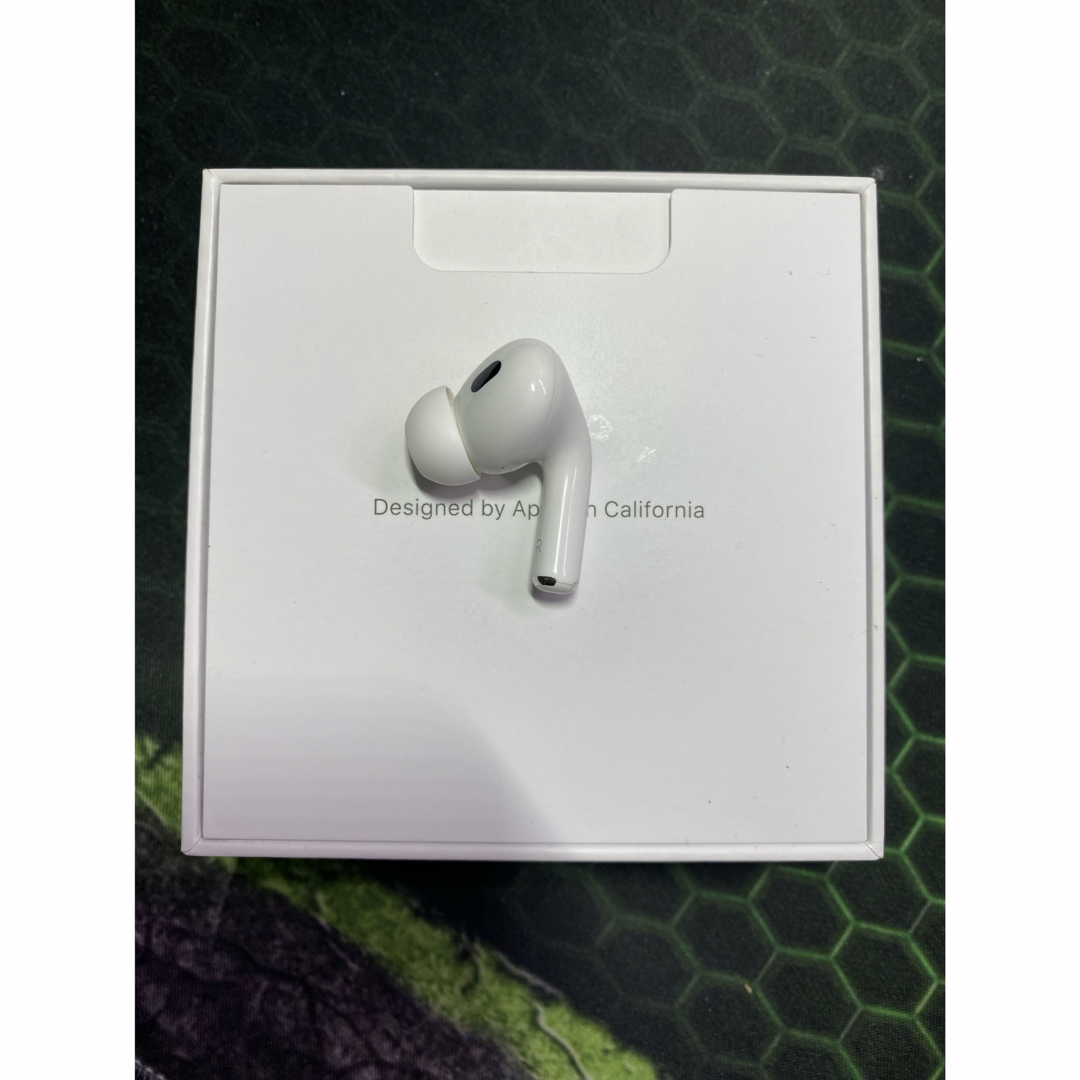 【スーパーセール】 Apple AirPods lightning充電 右耳 第2世代 Pro イヤホン