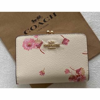 コーチ(COACH)の新品　COACH コーチ　二つ折り財布　花柄　フラワー　がま口　キスロック(財布)