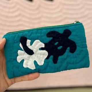 ＜正規品＞カードポーチ♡ホヌ♡エメラルドグリーン♡ハワイアンキルト(ポーチ)