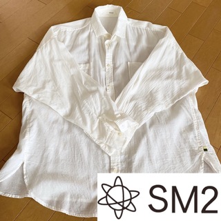 SM2 - ホワイトブラウス