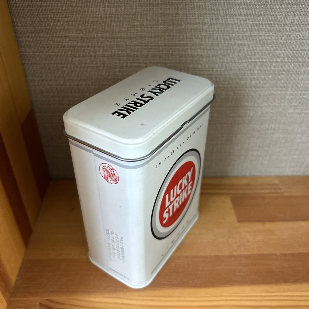ラッキーストライク 缶 灰皿の通販 by torachan's shop|ラクマ ラッキーストライク 缶 灰皿の通販 by torachan's shop|ラクマ