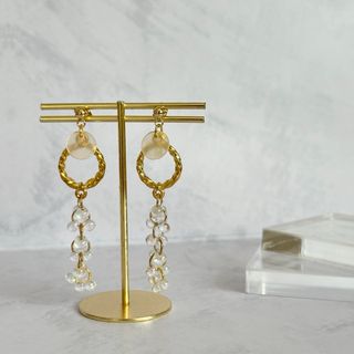 No.100  フープ　クリア　ビーズ　アクセサリー(ピアス)