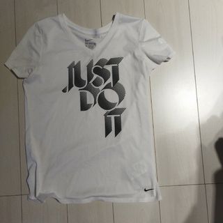 ナイキ(NIKE)のNIKE Tシャツ(Tシャツ(半袖/袖なし))