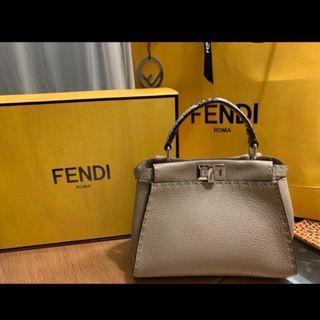 フェンディ(FENDI)の【極美品】FENDI セレリア ミニピーカブーアイコニック パイソン(ハンドバッグ)