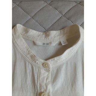 ユニクロ(UNIQLO)のユニクロスタンドカラーシャツ(Tシャツ(半袖/袖なし))