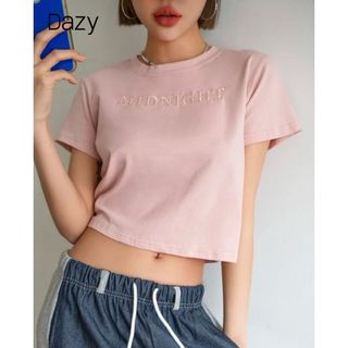 SHEIN - 新品未使用 刺繍ショート丈Tシャツ