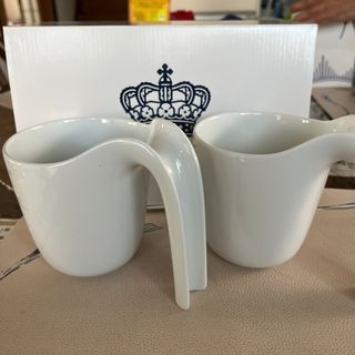 ロイヤルコペンハーゲン(ROYAL COPENHAGEN)のロイヤルコペンハーゲン　オーレ　マグカップ2個(グラス/カップ)