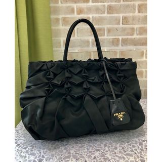 PRADA - PRADAプラダ　ギャザーハンドバッグ　☆超美品☆