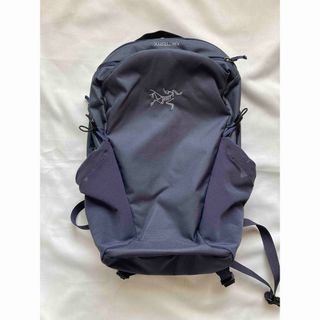 アークテリクス(ARC'TERYX)のARC'TERYX Mantis16 BlackSapphire ネイビー未使用(バッグパック/リュック)