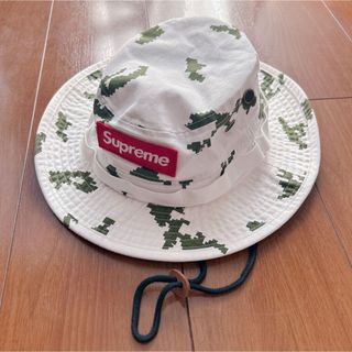 シュプリーム(Supreme)のシュプリーム　帽子　白カモ　supreme military boonie(ハット)