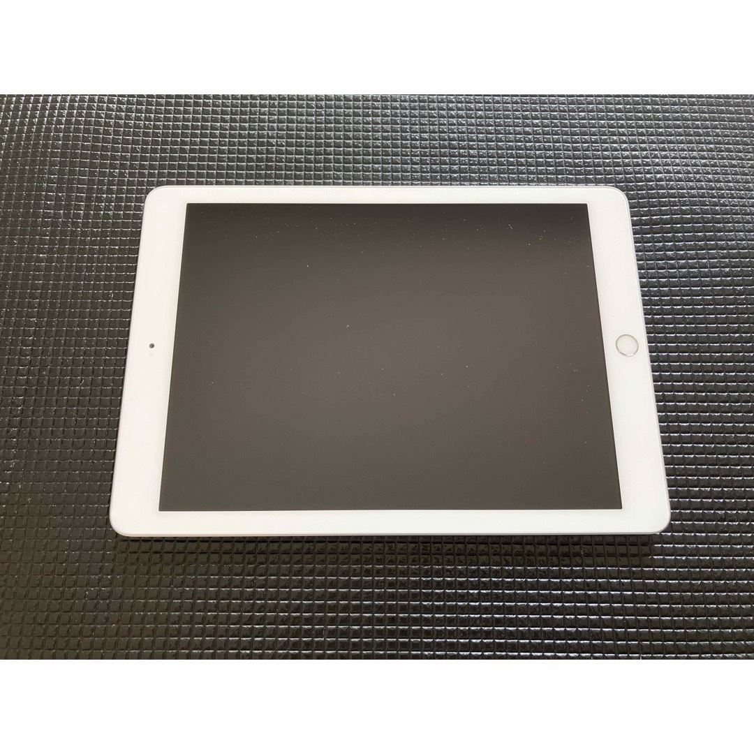iPad 第6世代 Wifi 32gb バッテリー最大容量100% iPad 第6世代 Wifi 32gb バッテリー最大容量100%