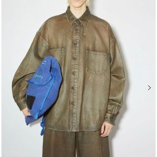 アクネストゥディオズ(Acne Studios)のacne studios　ボタンアップ デニムシャツ  ブルー/ベージュ　M/L(Gジャン/デニムジャケット)