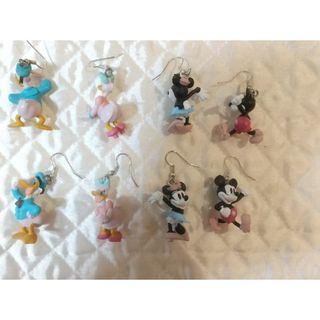 ディズニー ピアス イヤリング ミッキー ミニー ドナルド デイジー アクセサリ(ピアス)