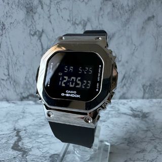 カシオ(CASIO)の美品 CASIO G-SHOCK GM-S5600-1JF カシオ シルバー(腕時計(デジタル))