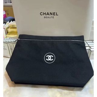 シャネル(CHANEL)の新品未使用　シャネル ノベルティ ポーチ ブラック 大きめポーチ(ポーチ)