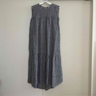 ニジュウサンク(23区)の23区 ＬＩＢＥＣＯ　ＬＩＮＥＮ　ワンピース リネン　麻 ￥30,000ほど(ロングワンピース/マキシワンピース)