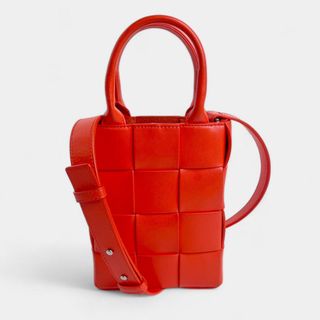 ボッテガヴェネタ(Bottega Veneta)のボッテガヴェネタ カセット ショルダーバッグ オレンジ レザー ミニ トート(ショルダーバッグ)