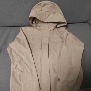 ザノースフェイス(THE NORTH FACE)の極美品＊THE NORTH FACE ノース＊ナイロンジャケット ベージュ M(ナイロンジャケット)