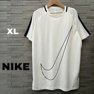 ナイキ(NIKE)のナイキ　NIKE メンズ 半袖 Tシャツ XLサイズ　ビックロゴ トップス　白(Tシャツ/カットソー(半袖/袖なし))