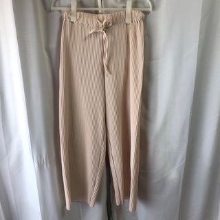 ダブルクローゼット(w closet)のダブルクローゼット　リブパンツ　ベージュ(その他)