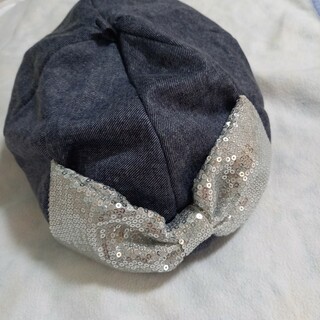 ナミキ(NAMIKI)のベレー帽　スパンコールリボン　ナミキ(ハンチング/ベレー帽)
