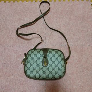 グッチ(Gucci)のGUCCI　ショルダーバッグ(ショルダーバッグ)