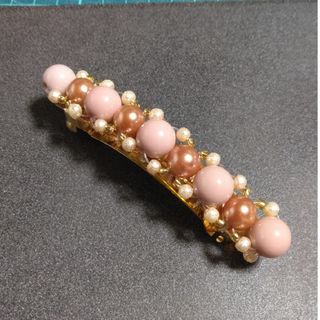 ハンドメイド、パールビーズのバレッタ(バレッタ/ヘアクリップ)