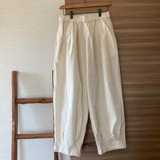 サマンサモスモス(SM2)の新品 サマンサモスモス sm2 クイックドライ裾タックパンツ キナリ(カジュアルパンツ)