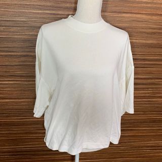 ユニクロ(UNIQLO)のユニクロユー UNIQLO U Tシャツ XL 白 ホワイト 半袖 無地(Tシャツ(半袖/袖なし))