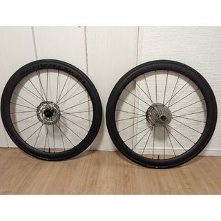 Bontrager AEOLUS PRO37 カーボンホイールセット