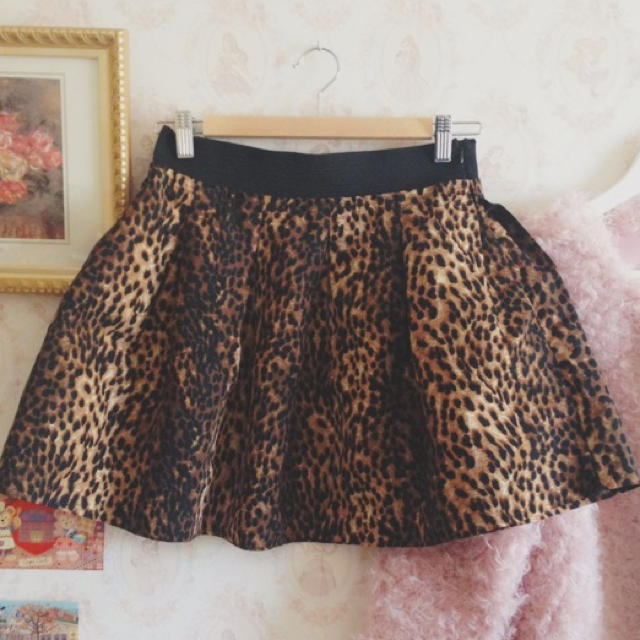 ZARA(ザラ)のZARA ♡ 豹柄スカート レディースのスカート(ミニスカート)の商品写真