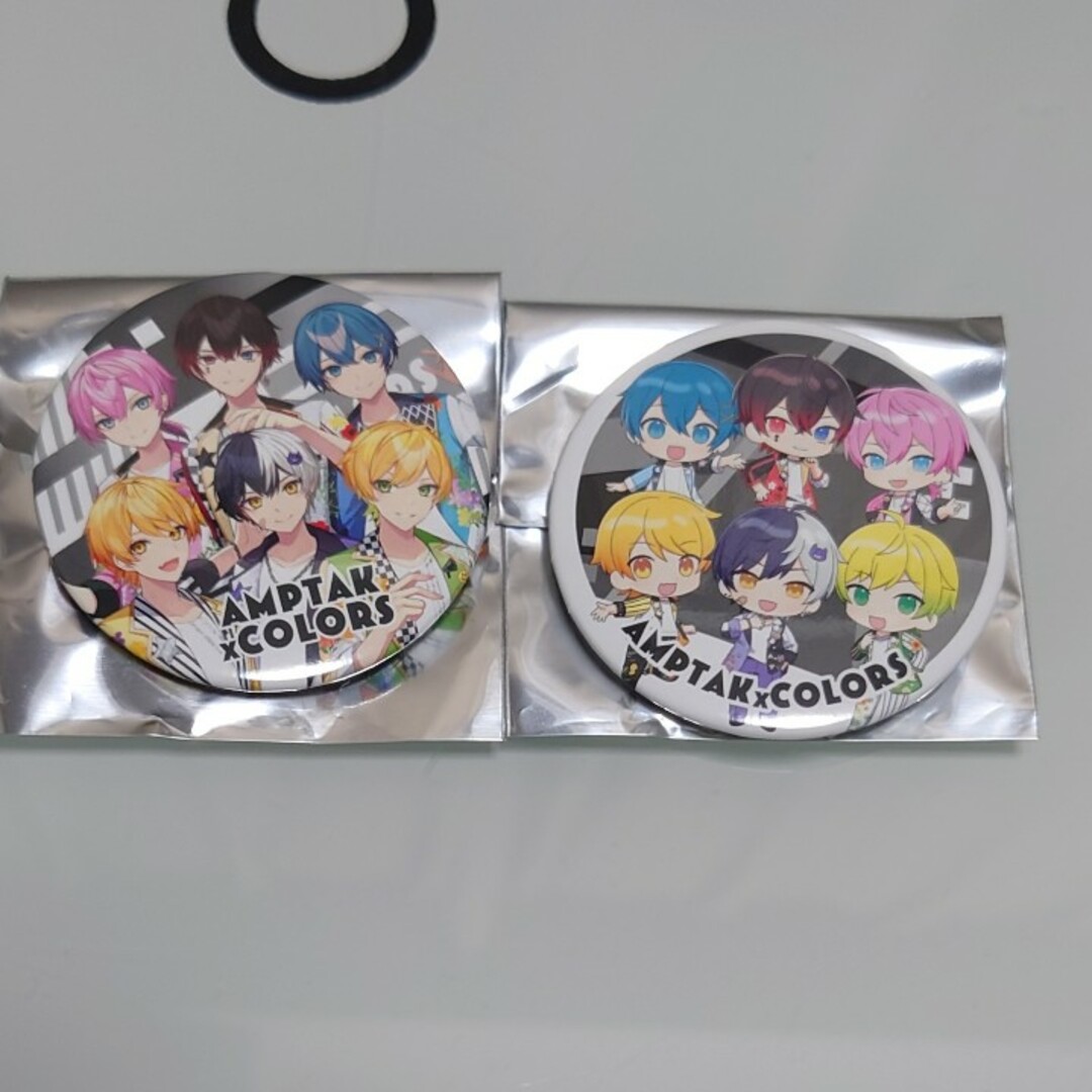 AMPTAK✕COLORS RAINBOW✕PATROL 缶バッジ 全員集合 エンタメ/ホビーのアニメグッズ(バッジ/ピンバッジ)の商品写真
