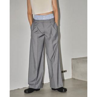 トゥデイフル(TODAYFUL)のtodayful / Double Waist Trousers ダークグレー(カジュアルパンツ)