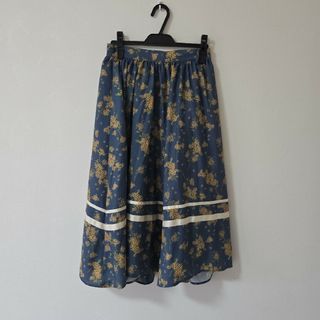 アクシーズファム(axes femme)のアクシーズファム　スカート　花柄(ロングスカート)