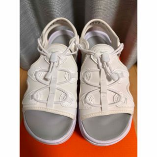 美品★NIKE KOKOSANDAL★25センチ