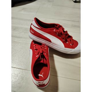 プーマ(PUMA)のPUMA プーマ スニーカー カプリ レッド27cm(スニーカー)