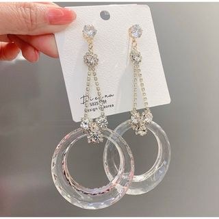 スワロフスキー(SWAROVSKI)の新品インポート♡大ぶり クリア リング ジルコニア ピアス(ピアス)