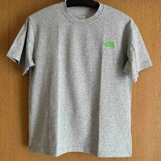 ザノースフェイス(THE NORTH FACE)のTHE NORTH FACE ノースフェイス バンダナ柄 Tシャツ 半袖Tシャツ(Tシャツ/カットソー(半袖/袖なし))