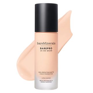 ベアミネラル(bareMinerals)のベアミネラル　ベアプロ24HRリキッドファンデーション　フェア10 ニュートラル(ファンデーション)