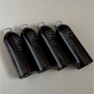 ムジルシリョウヒン(MUJI (無印良品))の無印良品フレグランスオイル ウッディ180ml(アロマオイル)