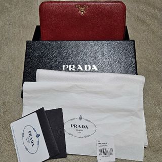 プラダ(PRADA)のプラダ 長財布 サフィアーノレザー ラウンドファスナー 1ML506(財布)