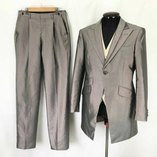 アヴィカウォモ/Avica uomo★結婚式/タキシード/3ピース【メンズS/光沢/シルバー系】上下セットアップ&ベスト/ワタベウェディング◆cBH517 #BUZZBERG(セットアップ)